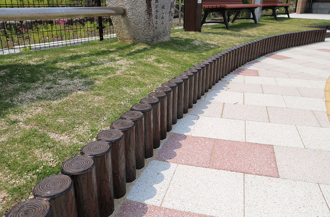 両面5連縁石