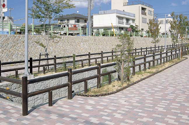擬木 PCギ木 SD外柵 写真